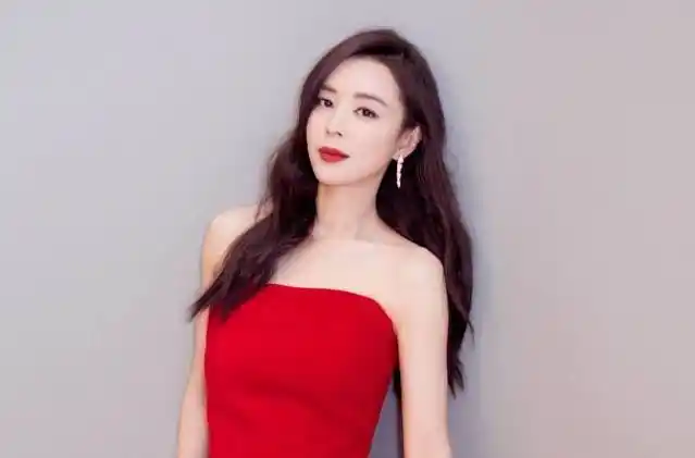 娱乐圈张姓女明星_张柏芝  张静初  张韶涵张碧晨 张靓颖